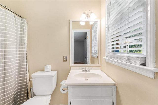 226 Machelle Lane SW, Marietta, GA 30064
