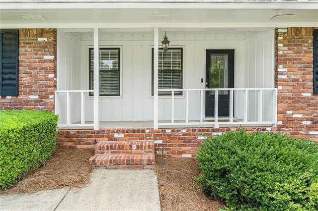 226 Machelle Lane SW, Marietta, GA 30064