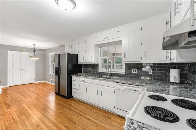 226 Machelle Lane SW, Marietta, GA 30064