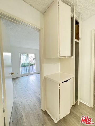 964 Larrabee Street 107, West Hollywood, CA 90069