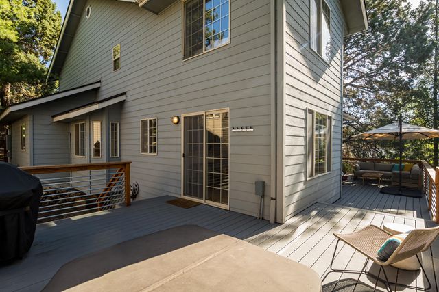 915 NW Saginaw Avenue, Bend, OR 97703