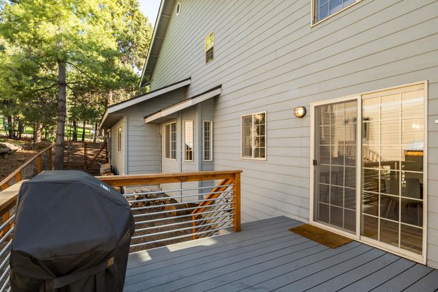 915 NW Saginaw Avenue, Bend, OR 97703