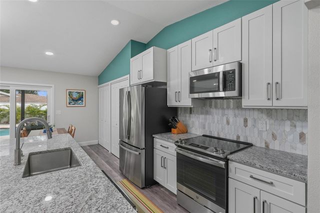 2339 ORANGESIDE ROAD, Palm Harbor, FL 34683