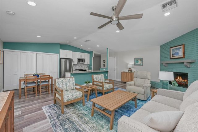 2339 ORANGESIDE ROAD, Palm Harbor, FL 34683