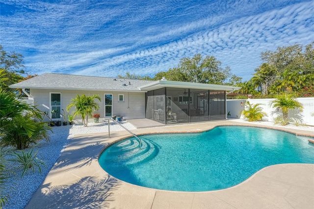 2339 ORANGESIDE ROAD, Palm Harbor, FL 34683