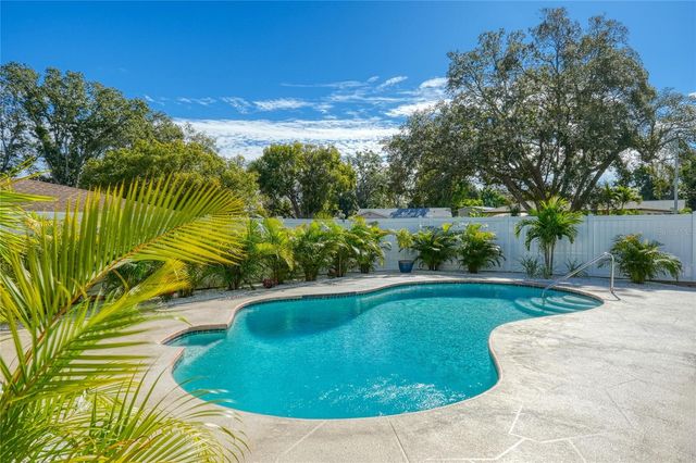 2339 ORANGESIDE ROAD, Palm Harbor, FL 34683