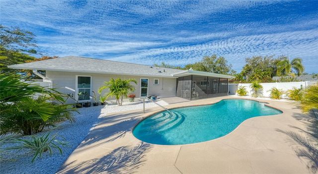 2339 ORANGESIDE ROAD, Palm Harbor, FL 34683