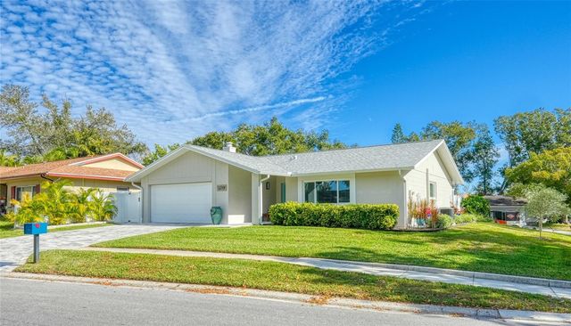 2339 ORANGESIDE ROAD, Palm Harbor, FL 34683