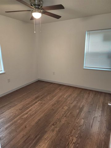 1104 Edgefield, Garland, TX 75040