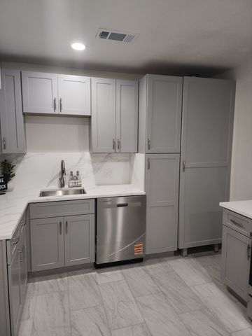 1104 Edgefield, Garland, TX 75040