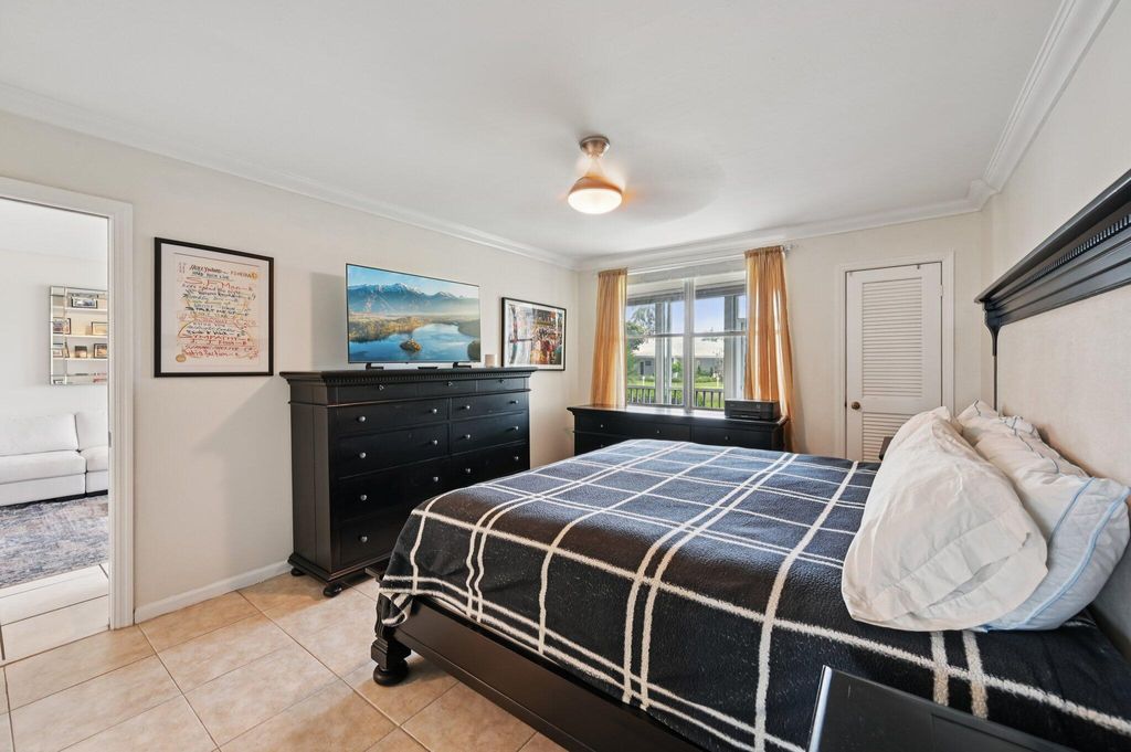 Image 20 of property listing at 3224 S Ocean Boulevard 110-B, Highland Beach, FL 33487