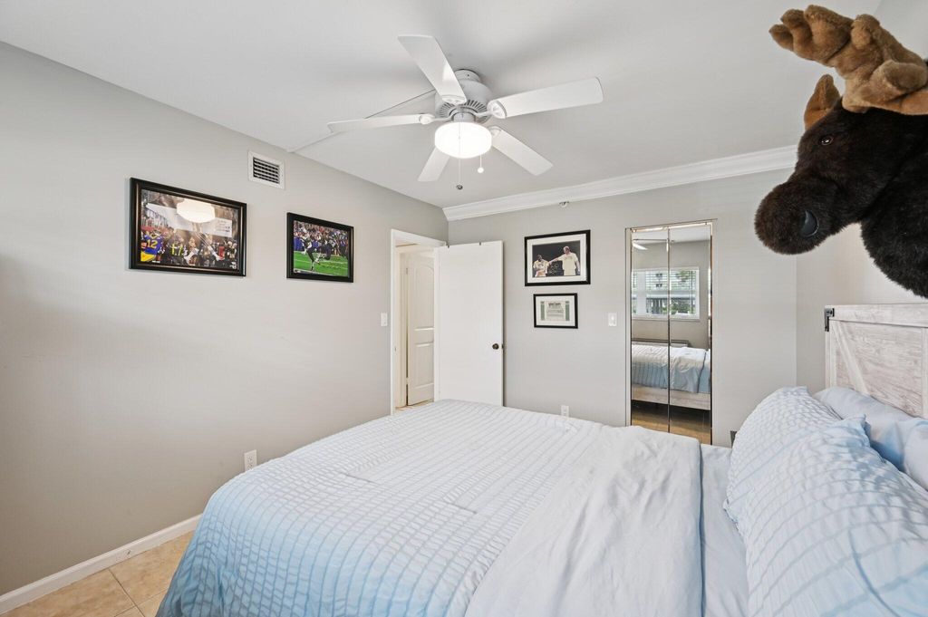 Image 25 of property listing at 3224 S Ocean Boulevard 110-B, Highland Beach, FL 33487