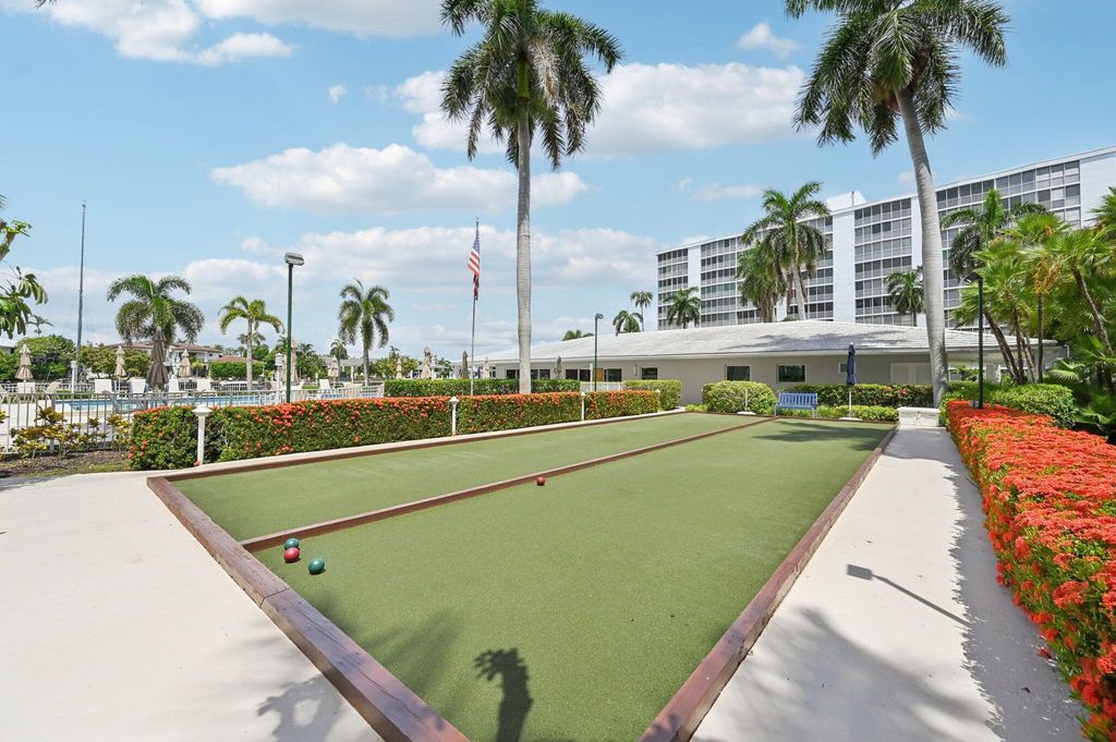 Image 38 of property listing at 3224 S Ocean Boulevard 110-B, Highland Beach, FL 33487