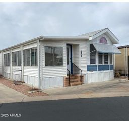 2090 S Cherokee Avenue, Apache Junction, AZ 85119