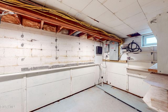 1120 Elton Avenue, Schenectady, NY 12309