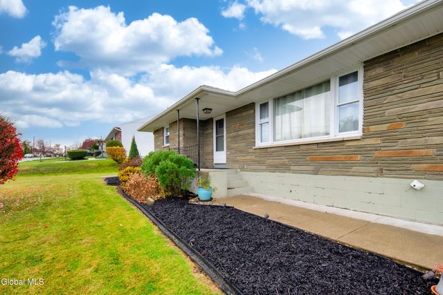 1120 Elton Avenue, Schenectady, NY 12309