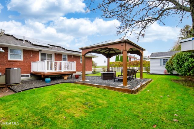 1120 Elton Avenue, Schenectady, NY 12309