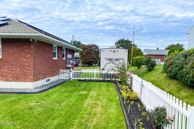 1120 Elton Avenue, Schenectady, NY 12309