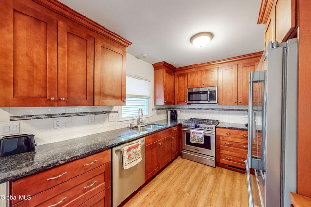 1120 Elton Avenue, Schenectady, NY 12309