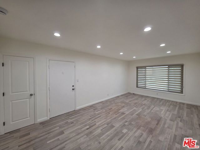 1224 N Fairfax Avenue 7, West Hollywood, CA 90046