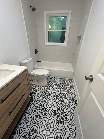 876 Pinehurst Terrace SW, Atlanta, GA 30310