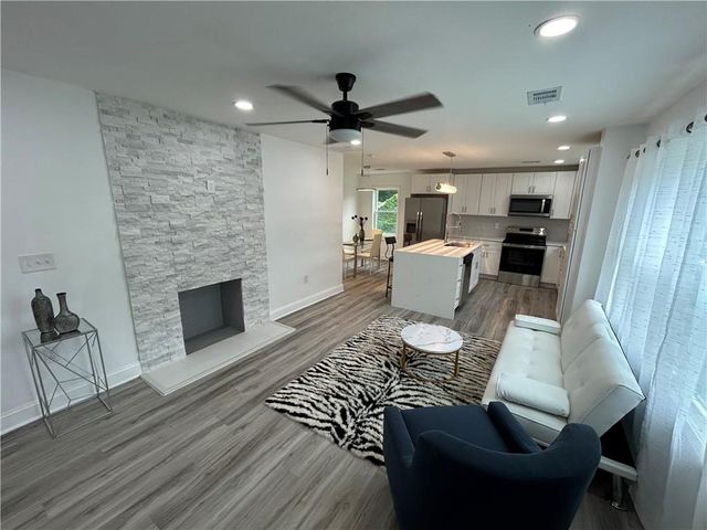 876 Pinehurst Terrace SW, Atlanta, GA 30310