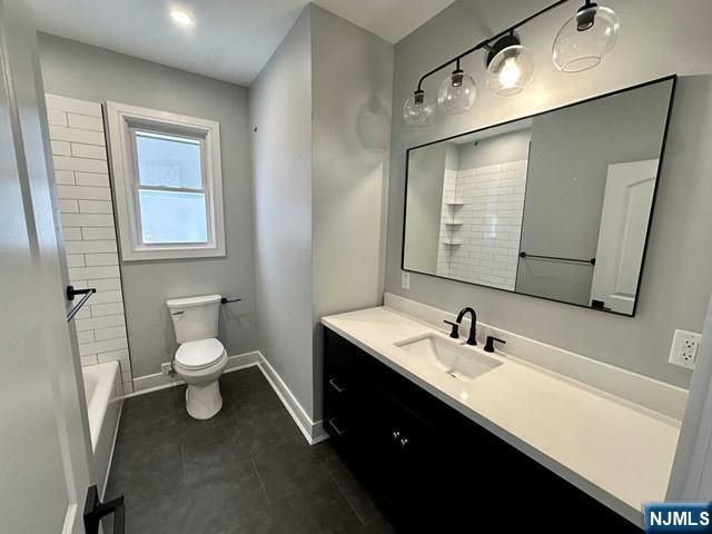 686 Lafayette Avenue, Hawthorne, NJ 07506