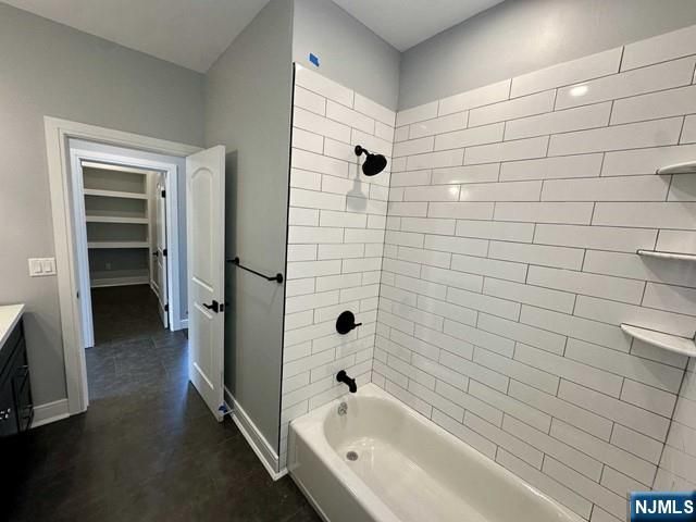 686 Lafayette Avenue, Hawthorne, NJ 07506