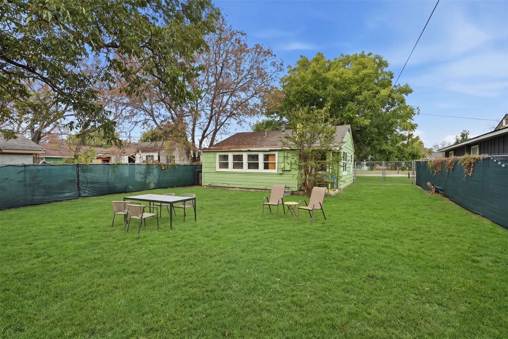 3261 Todd Avenue, Fort Worth, TX 76110 — photo 5