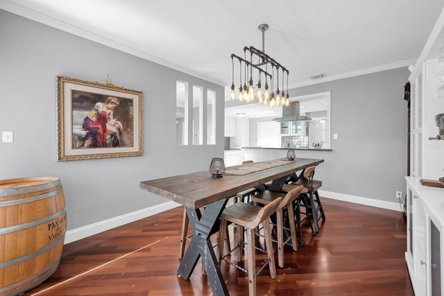 5450 John Dreaper Drive, Houston, TX 77056