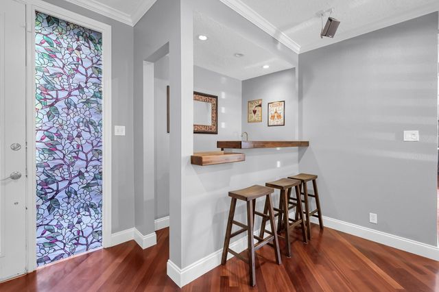 5450 John Dreaper Drive, Houston, TX 77056