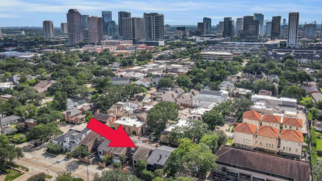 5450 John Dreaper Drive, Houston, TX 77056