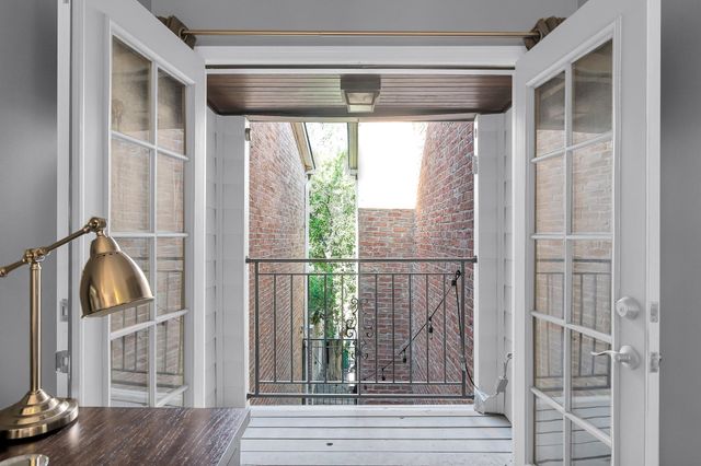 5450 John Dreaper Drive, Houston, TX 77056