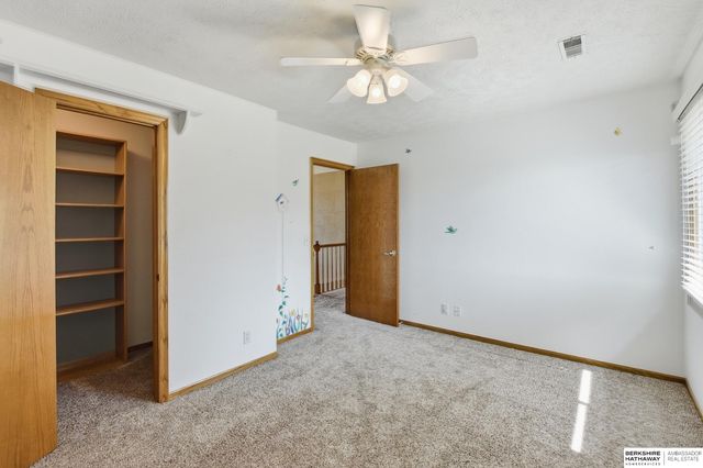 18205 Cedar Circle, Omaha, NE 68130
