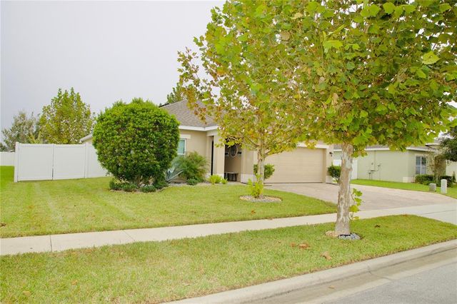 247 WHISPERING PINES WAY, Davenport, FL 33837
