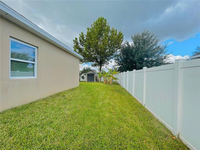 247 WHISPERING PINES WAY, Davenport, FL 33837