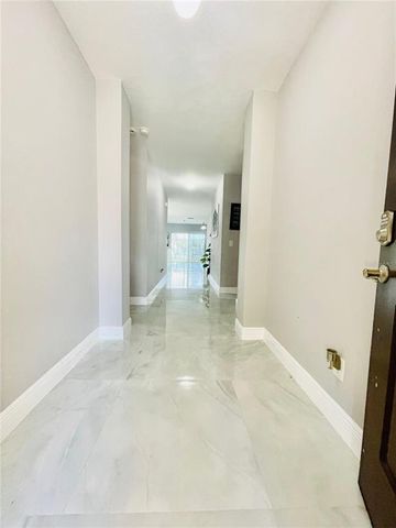 247 WHISPERING PINES WAY, Davenport, FL 33837