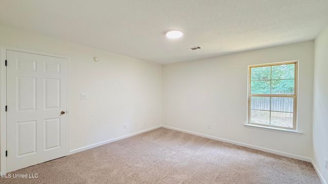 10570 Parker Cove, Olive Branch, MS 38654