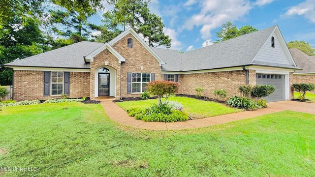 10570 Parker Cove, Olive Branch, MS 38654