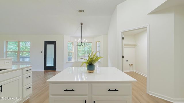 10570 Parker Cove, Olive Branch, MS 38654