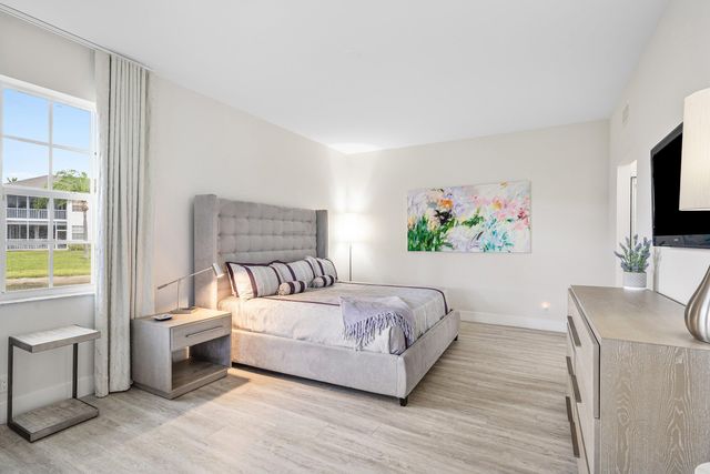 5064 Lake Catalina Drive A, Boca Raton, FL 33496