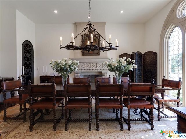 208 Creekridge Dr., Victoria, TX 77904