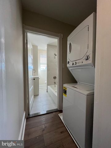 85-B W LINCOLN HWY, Langhorne, PA 19047