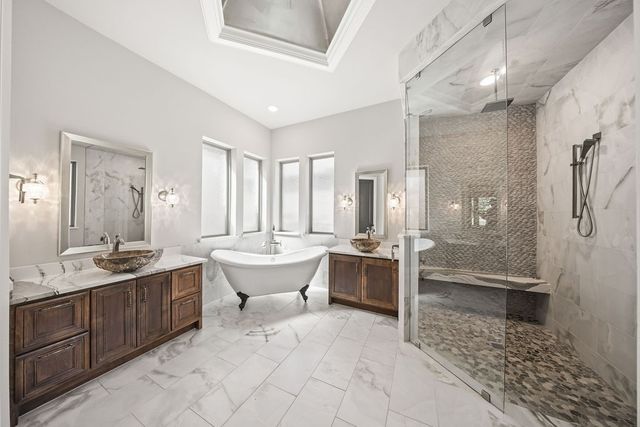 13924 E Riviera Drive, Fort Worth, TX 76028