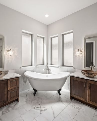 13924 E Riviera Drive, Fort Worth, TX 76028