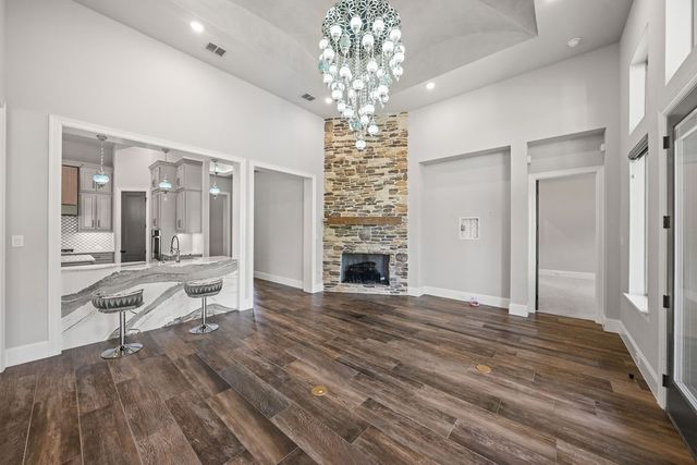 13924 E Riviera Drive, Fort Worth, TX 76028