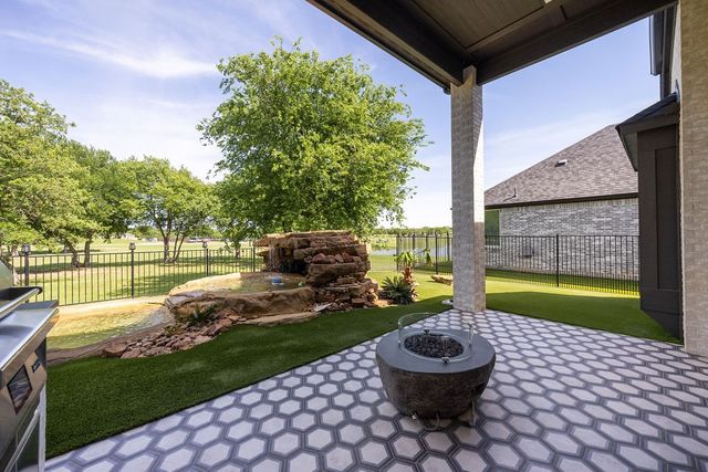 13924 E Riviera Drive, Fort Worth, TX 76028
