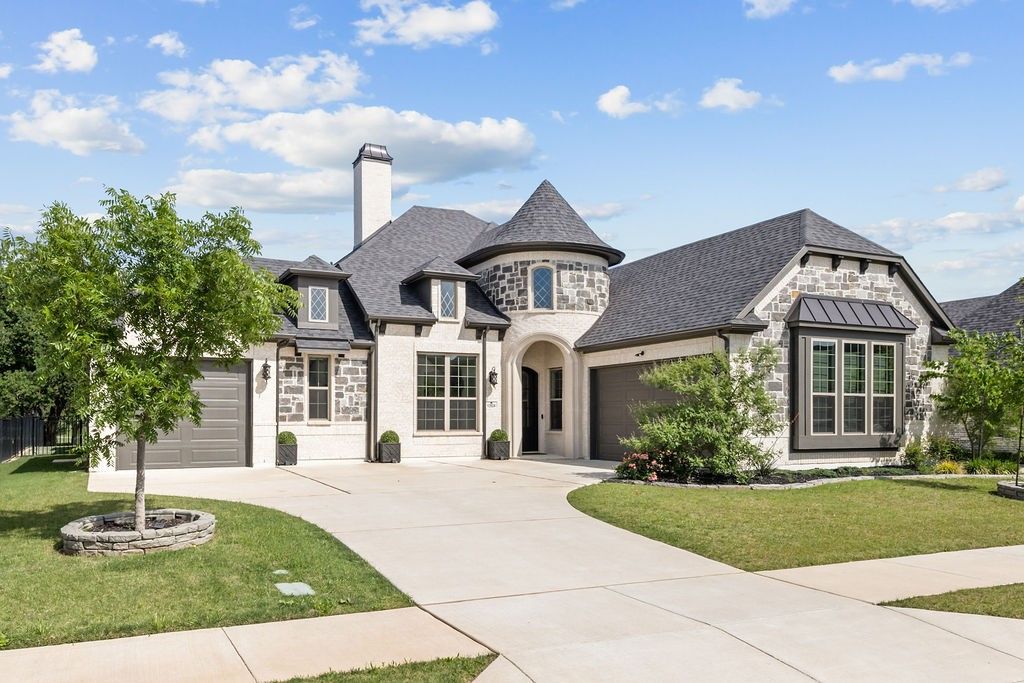 13924 E Riviera Drive, Fort Worth, TX 76028