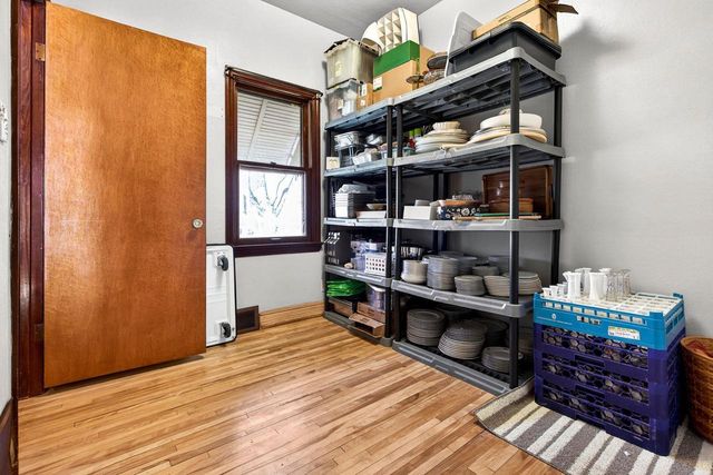 1108 N GILLETT STREET, Appleton, WI 54914