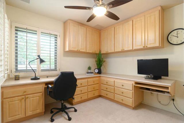 2587 Magellan Lane, Vista, CA 92081